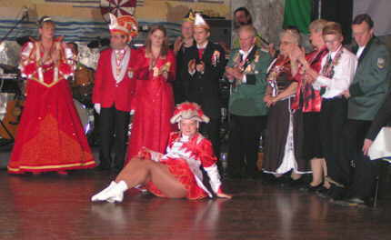 Prinzessin Karola I. mit Gefolge und Tanzmarichen.